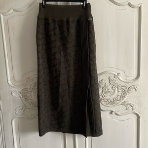 Blue Willi’s sweater maxi skirt